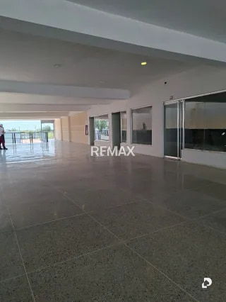 Local comercial en El Perú, San Francisco – 17