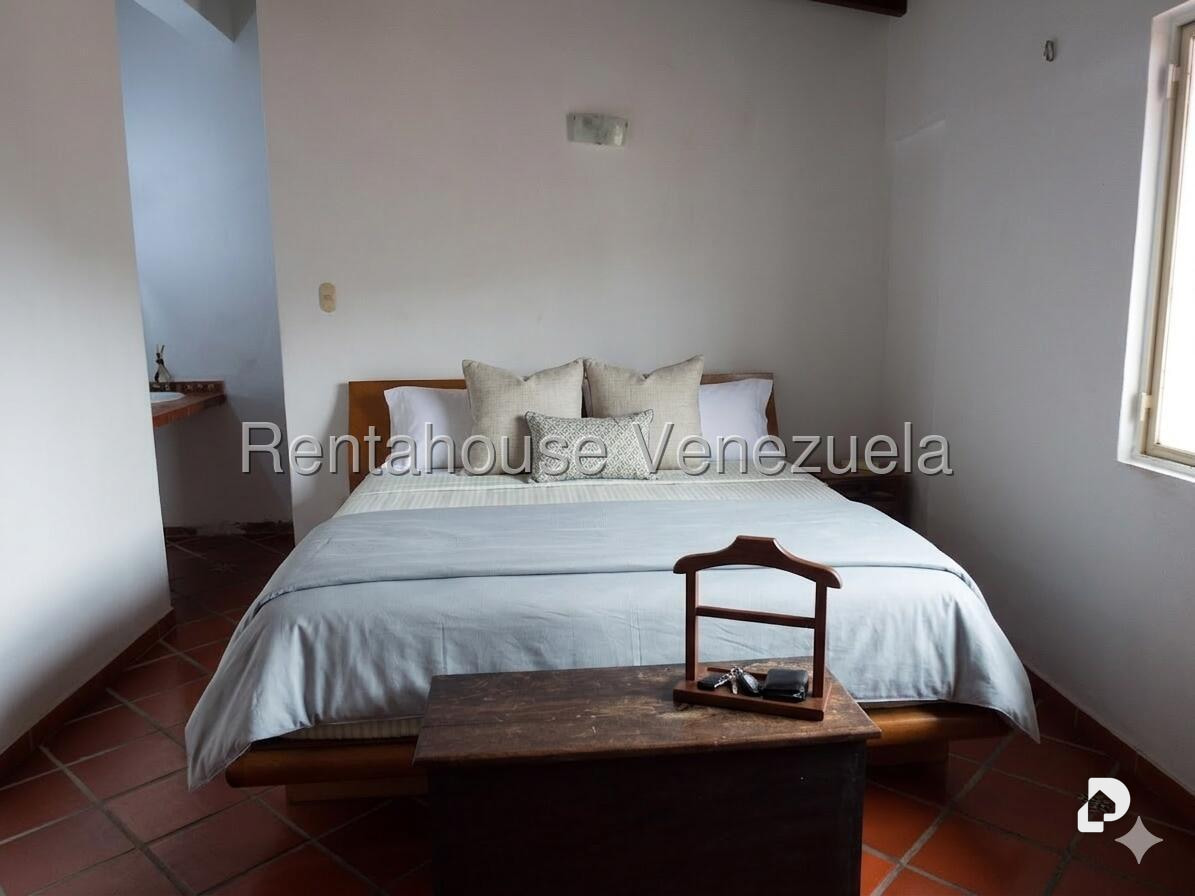 Casa en Lomas De La Trinidad, Caracas – 22