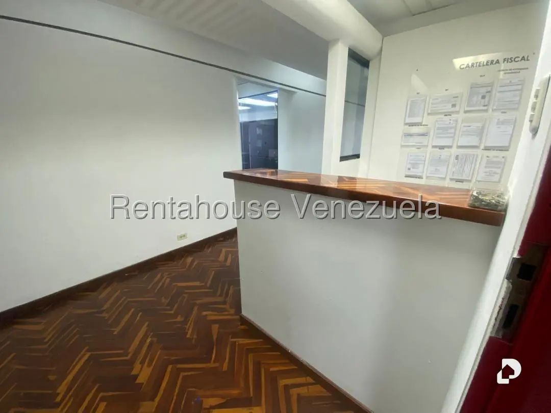 Oficina en La Urbina, Caracas