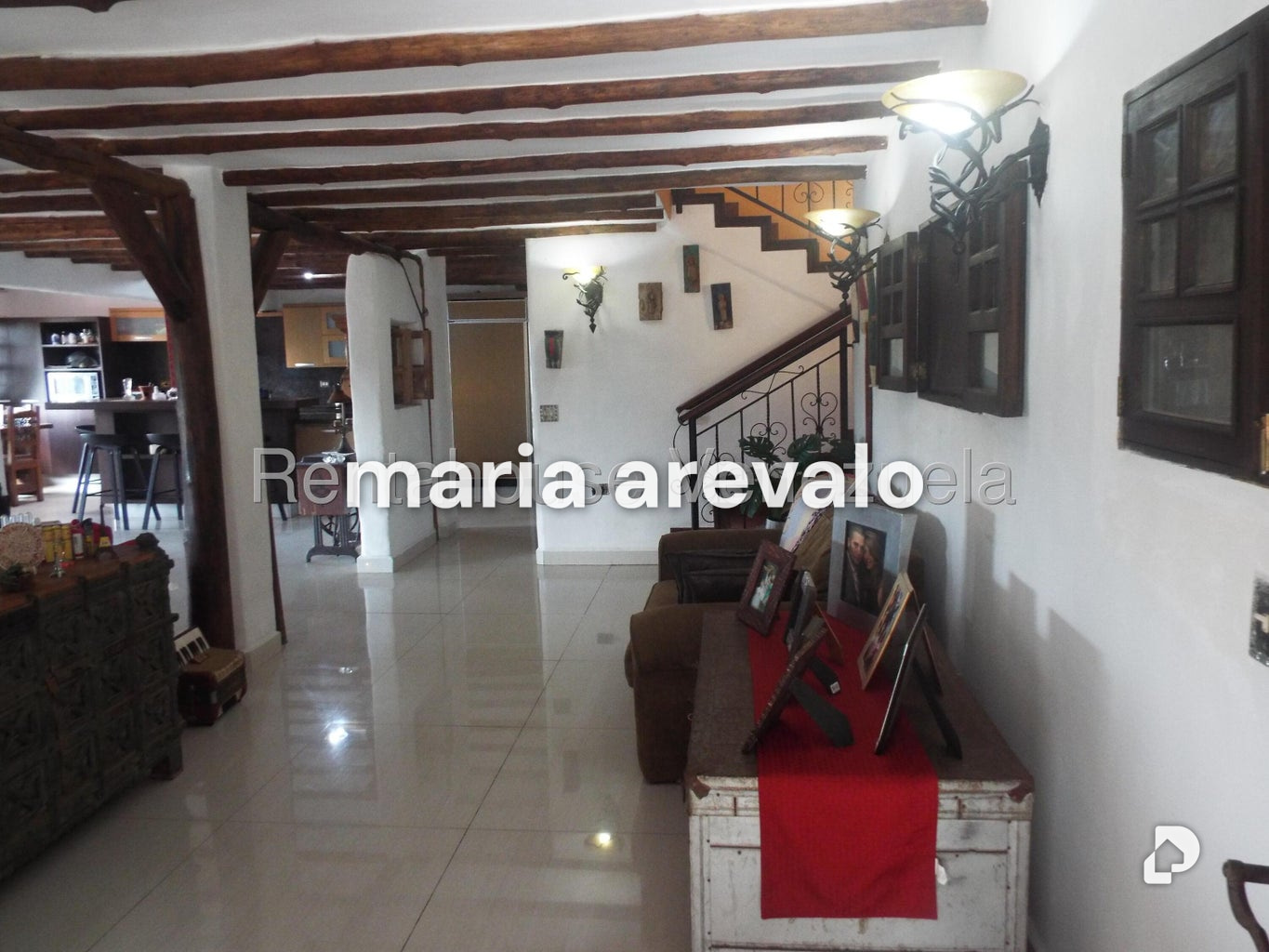 Casa en Loma Larga, Caracas – 9