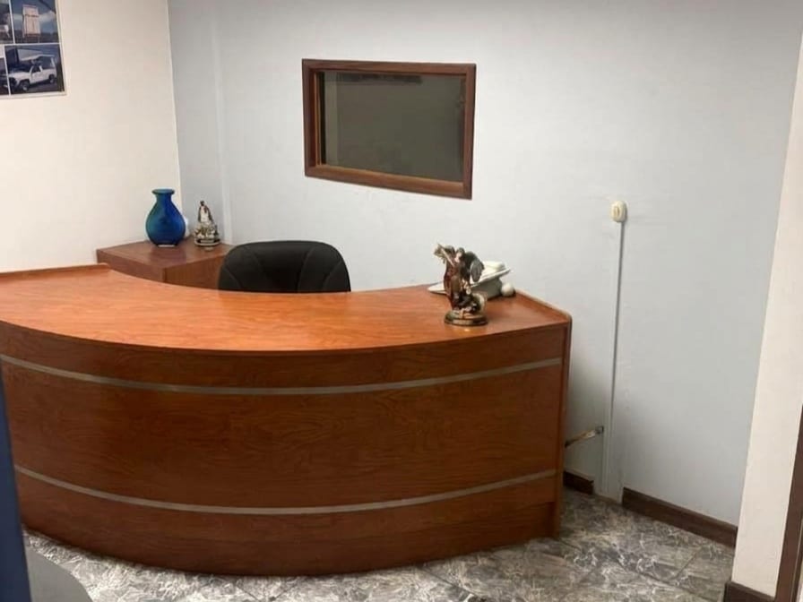Office in Colinas de Los Ruices, Caracas - 1