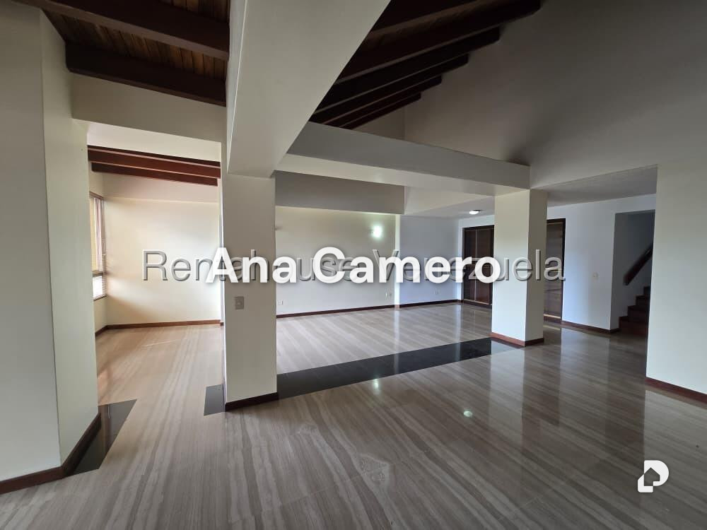 Penthouse en Cumbres de Curumo, Caracas