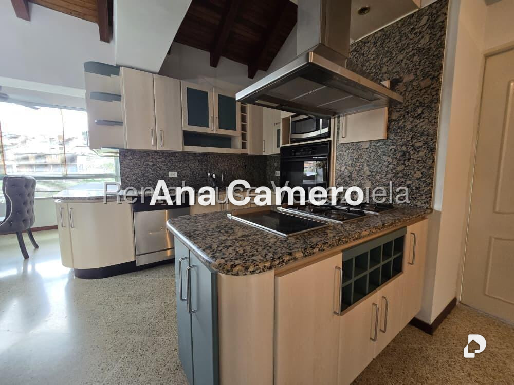 Penthouse en Cumbres de Curumo, Caracas