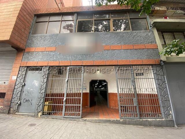 Local comercial en Caracas - 1