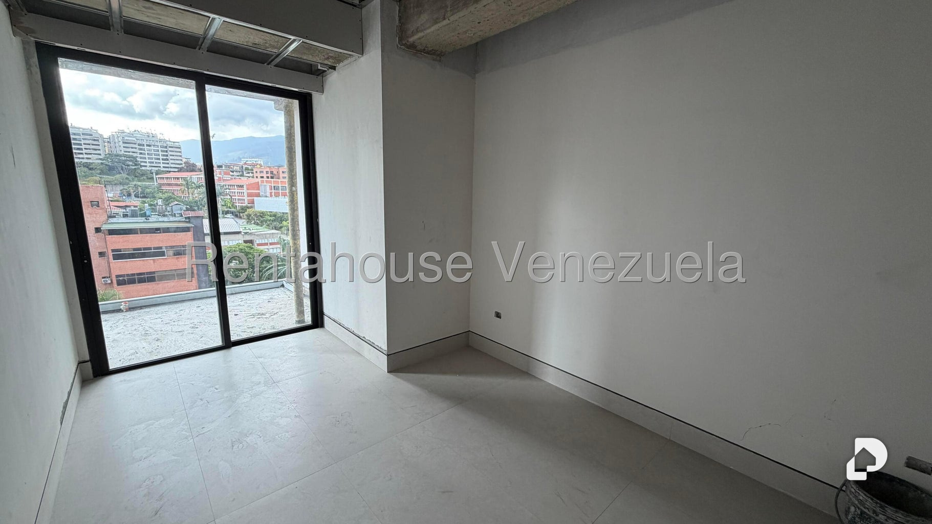 Apartamento en Las Mercedes, Caracas – 6