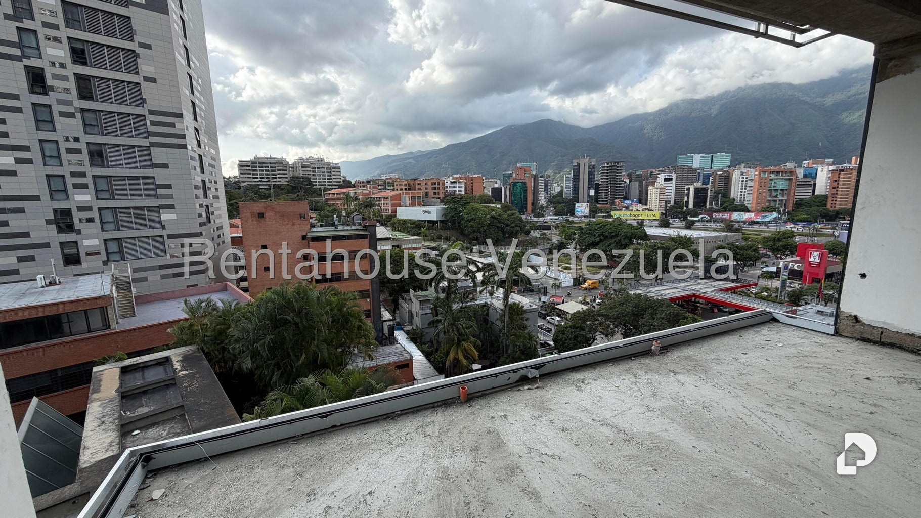 Apartamento en Las Mercedes, Caracas – 4