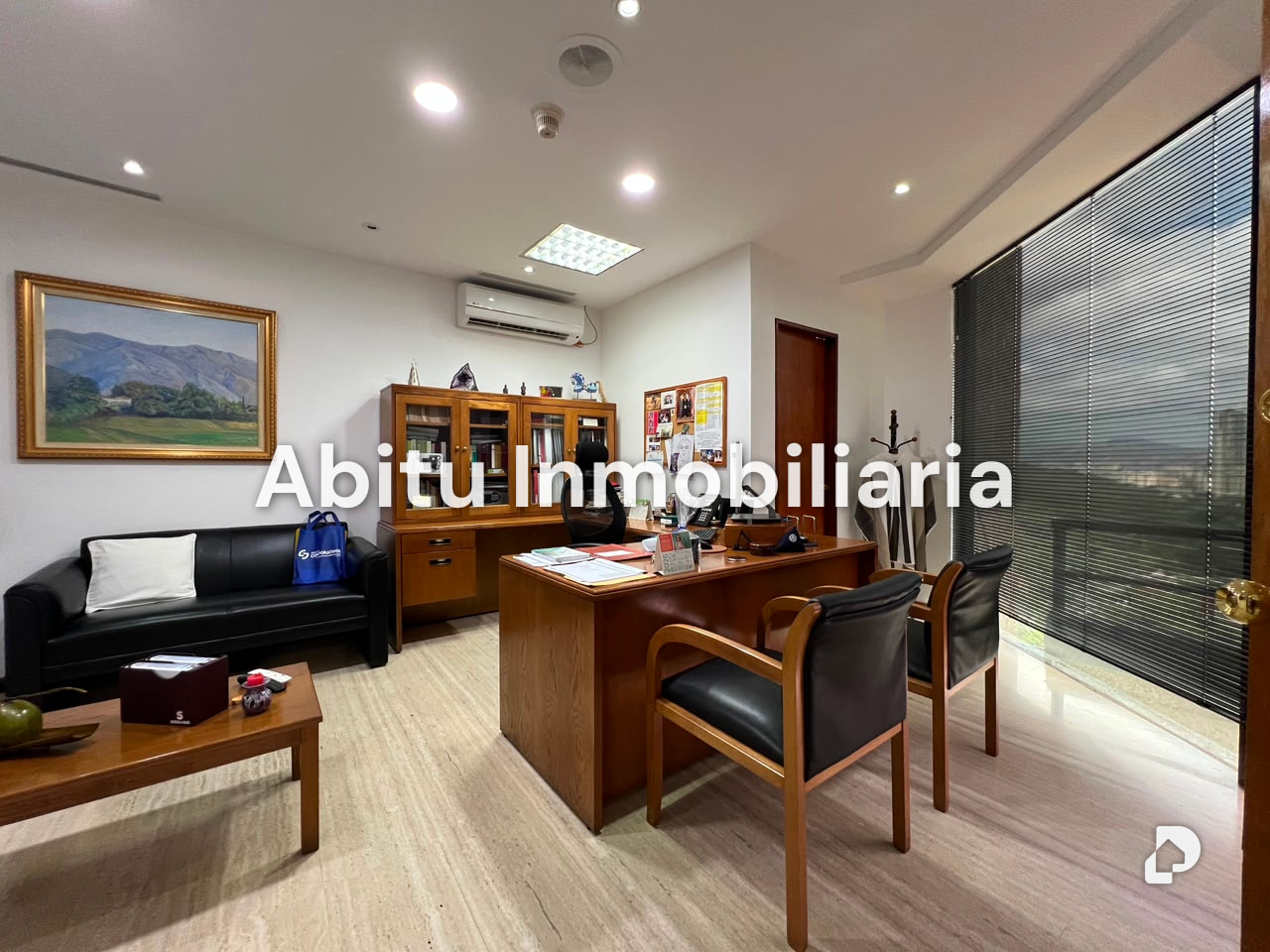 Oficina en Plaza Venezuela, Caracas – 9