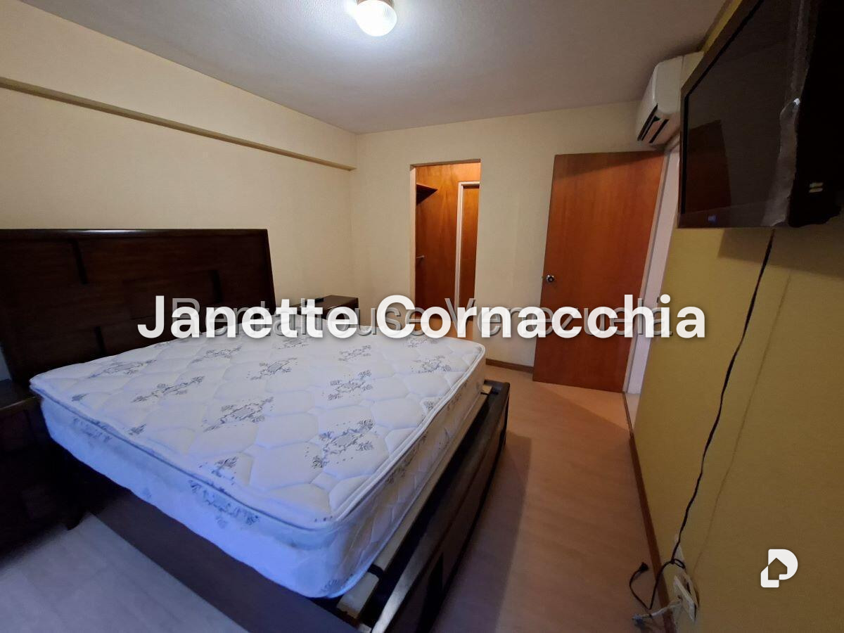 Apartamento en El Rosal, Caracas – 13