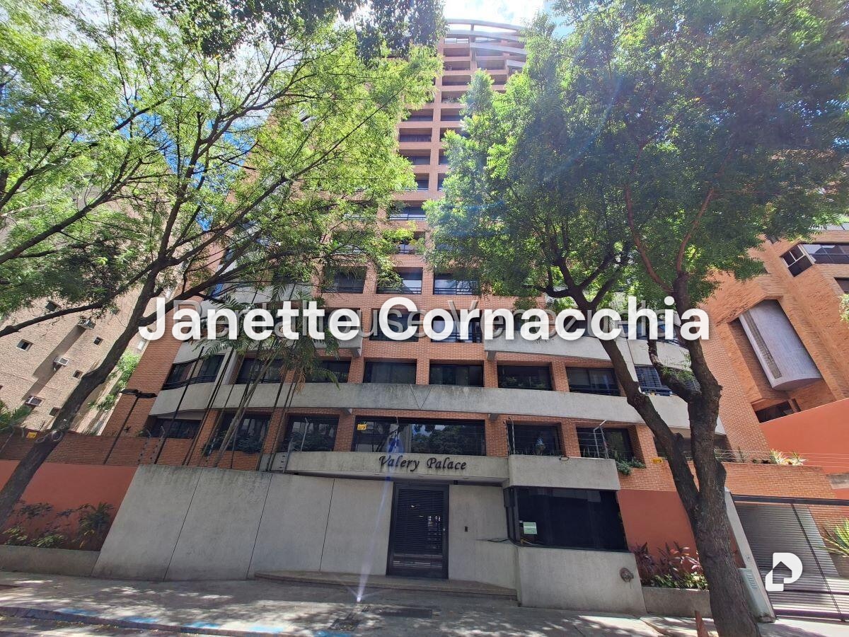 Apartamento en El Rosal, Caracas – 1