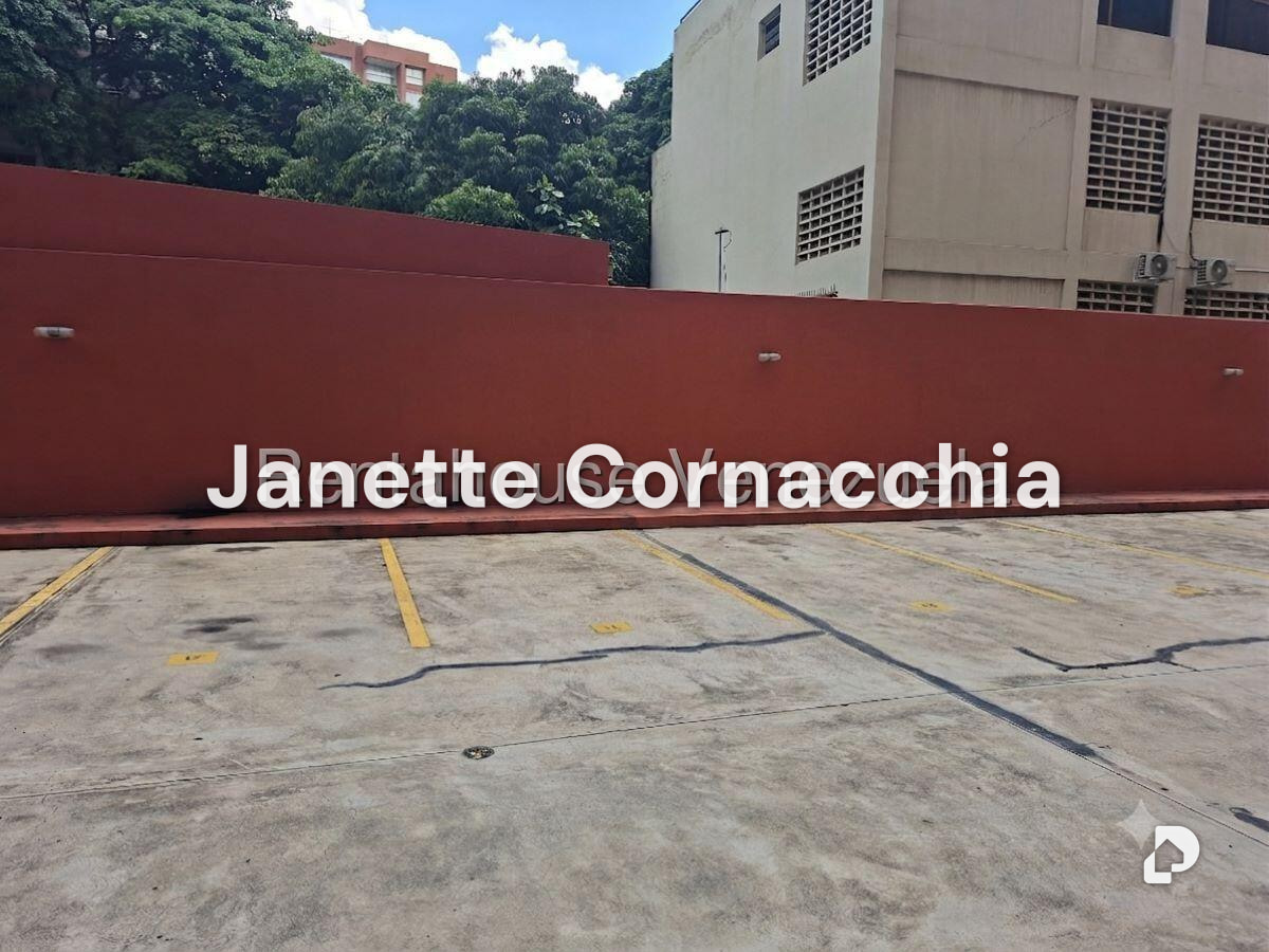 Apartamento en El Rosal, Caracas – 22