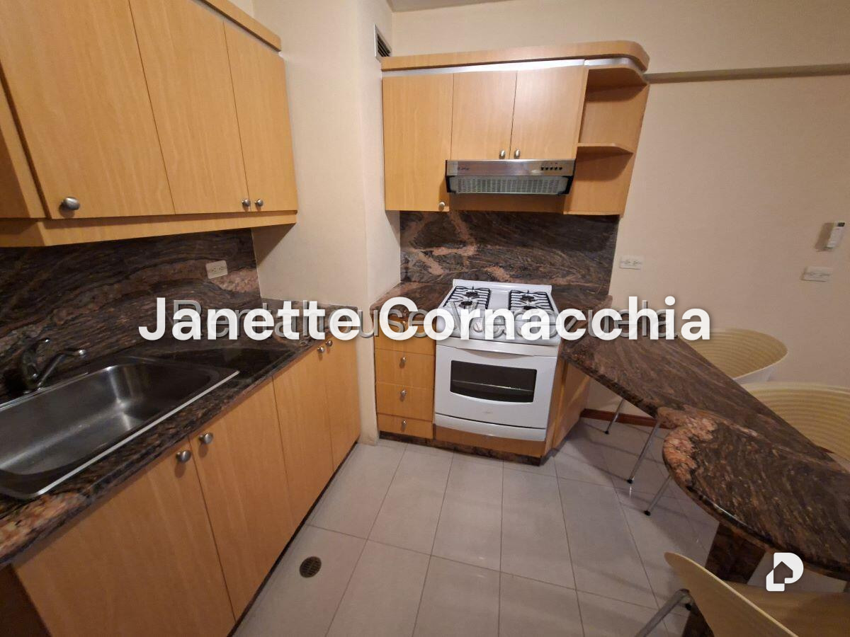 Apartamento en El Rosal, Caracas – 9