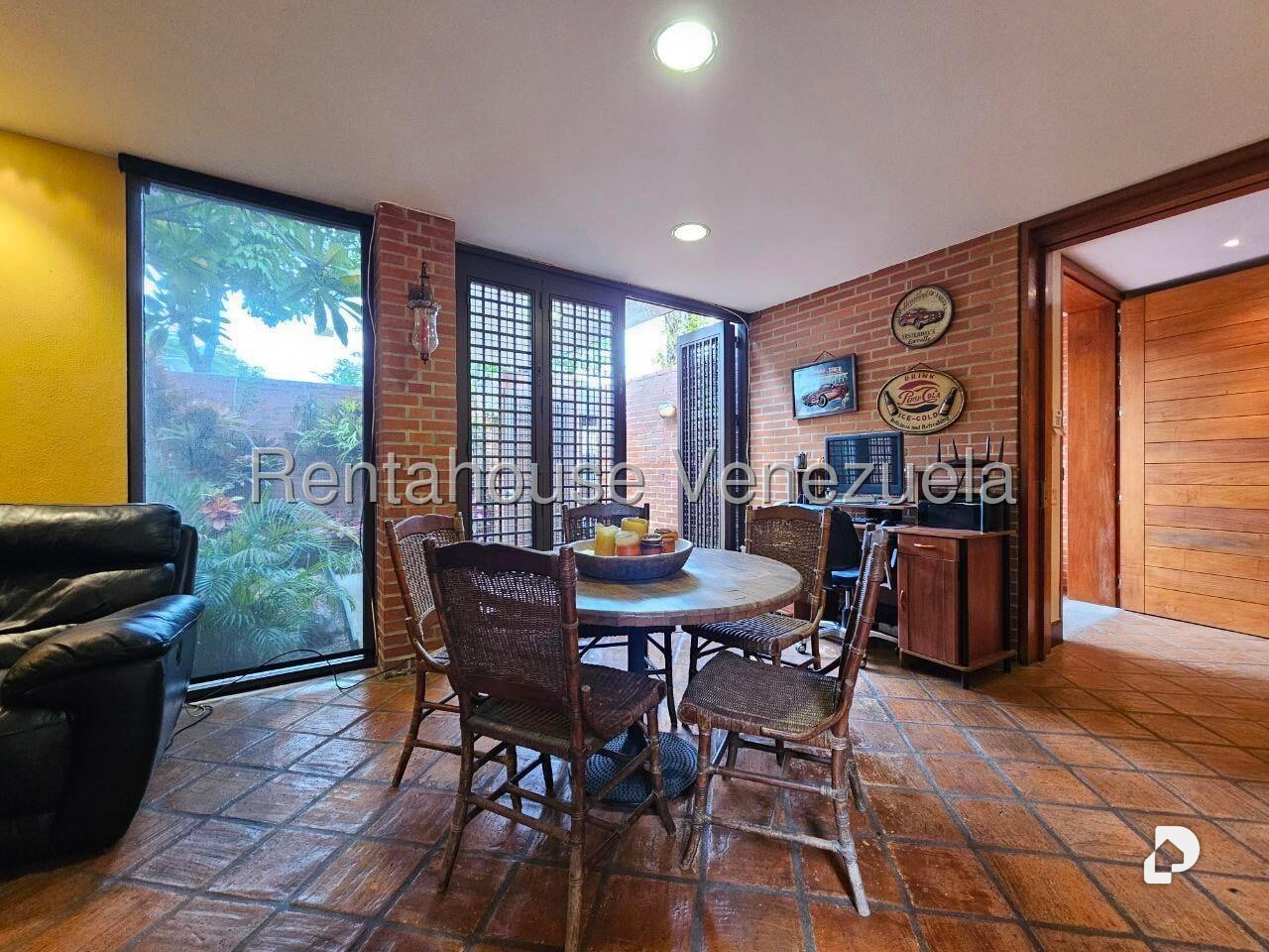 Casa en La Floresta, Caracas – 20