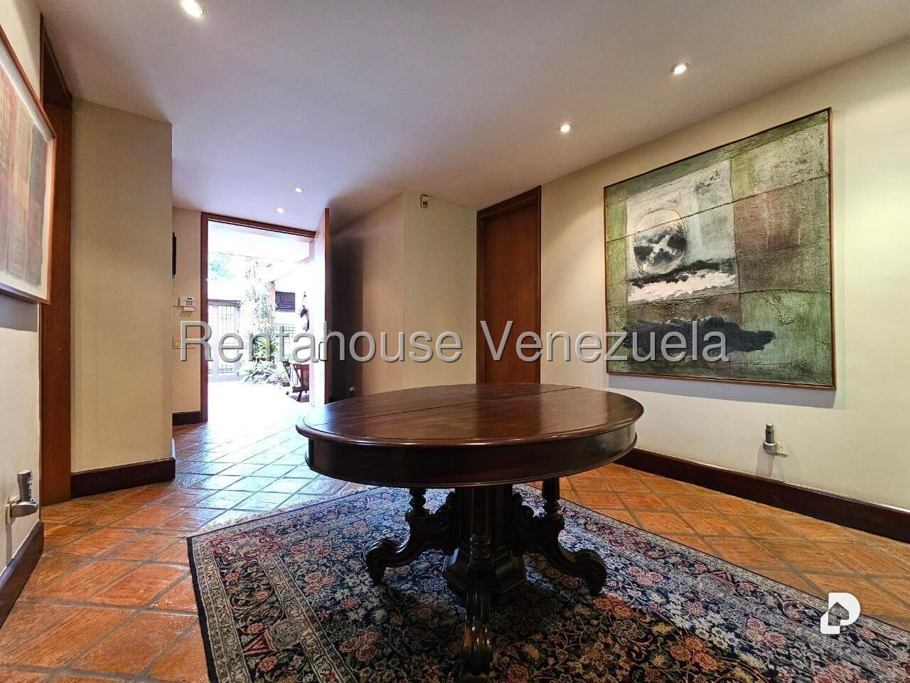 Casa en La Floresta, Caracas – 22