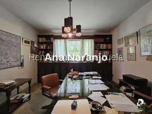 Casa en Prados del Este, Caracas – 9
