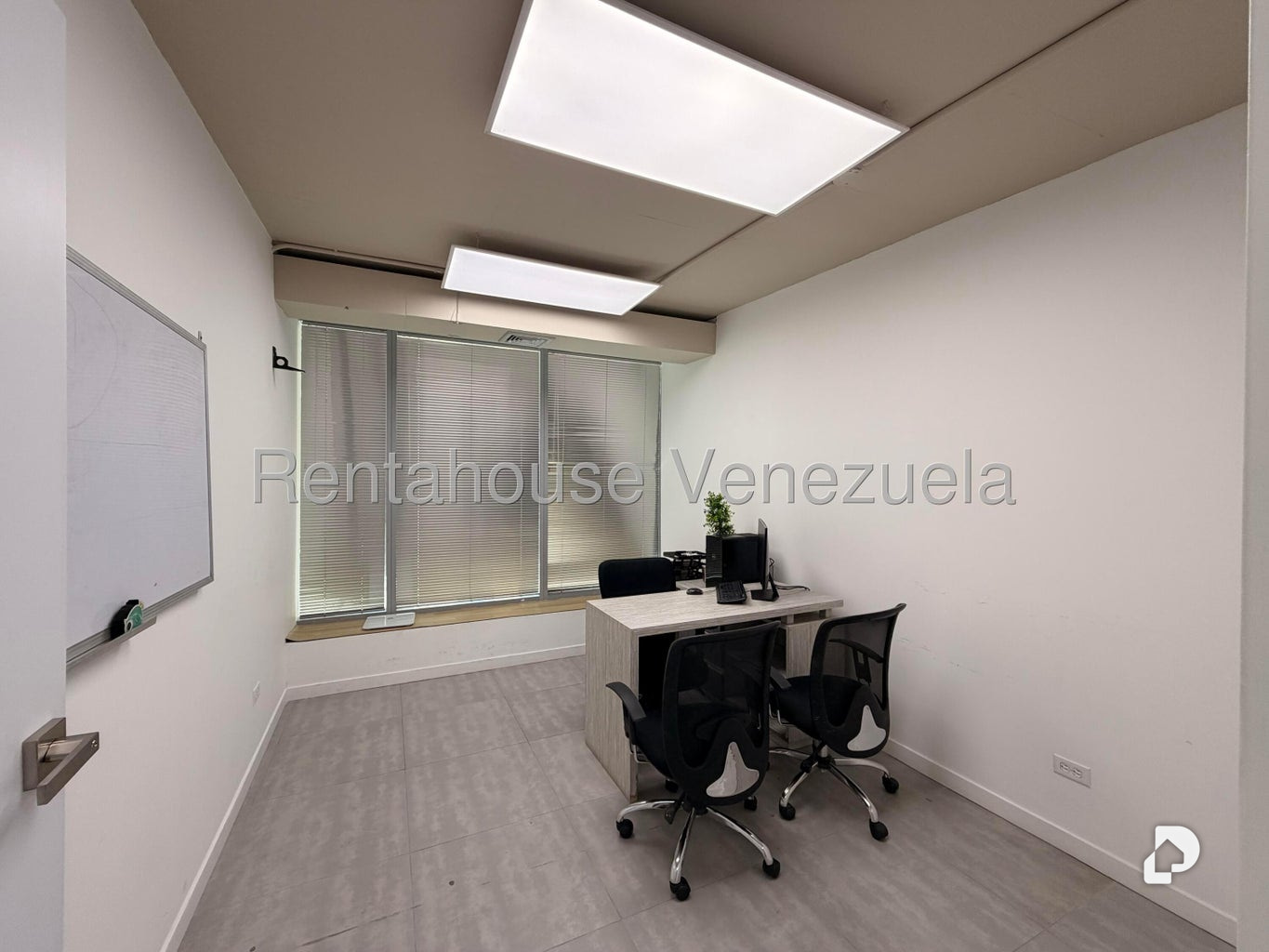 Oficina en Las Mercedes, Caracas – 3
