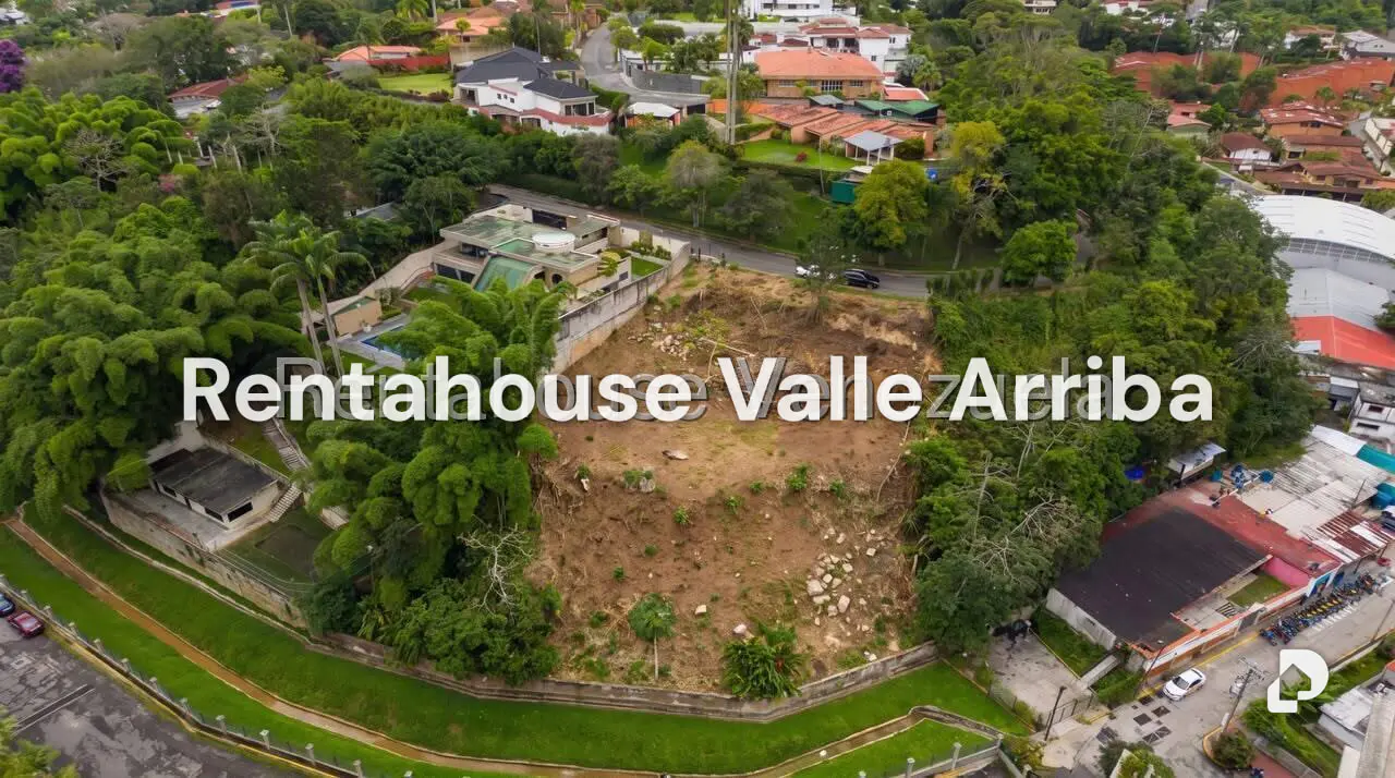 Land in La Lagunita Country Club, Caracas – 6