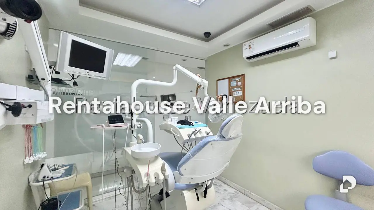 Local comercial en Santa Fe Norte, Caracas – 12