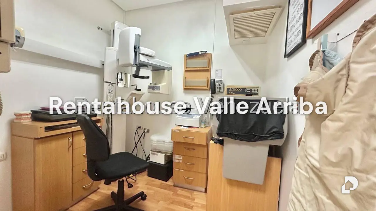 Local comercial en Santa Fe Norte, Caracas – 8