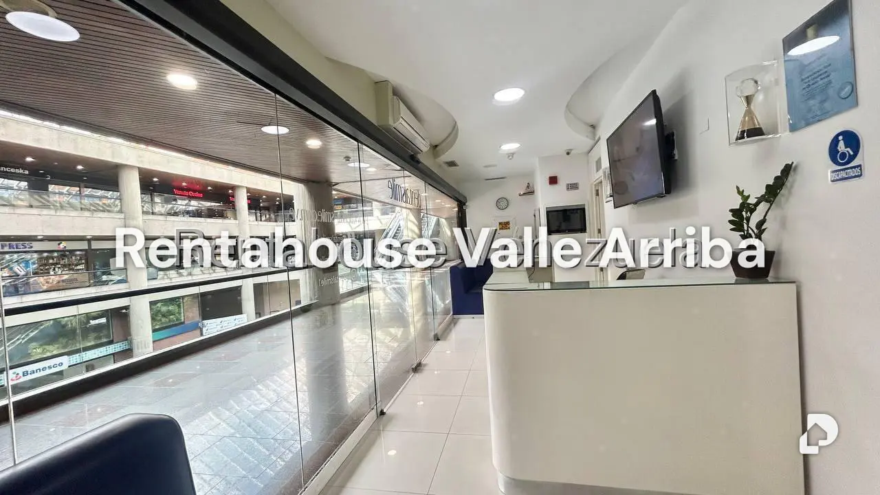 Local comercial en Santa Fe Norte, Caracas – 5