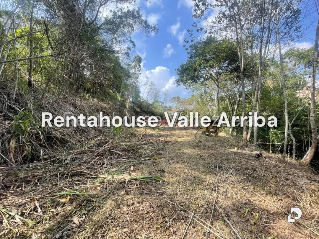 Terreno en El Hatillo, Caracas – 8