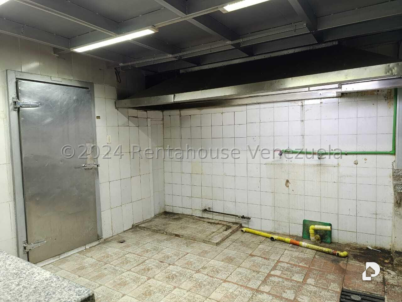 Local comercial en Parroquia Santa Teresa, Caracas – 10