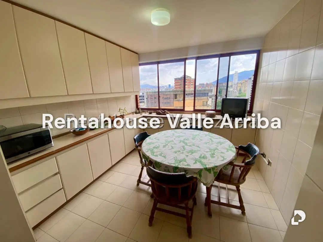 Apartamento en La Florida, Caracas – 15