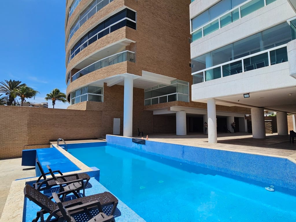 Apartamento en Pampatar, Porlamar - 1