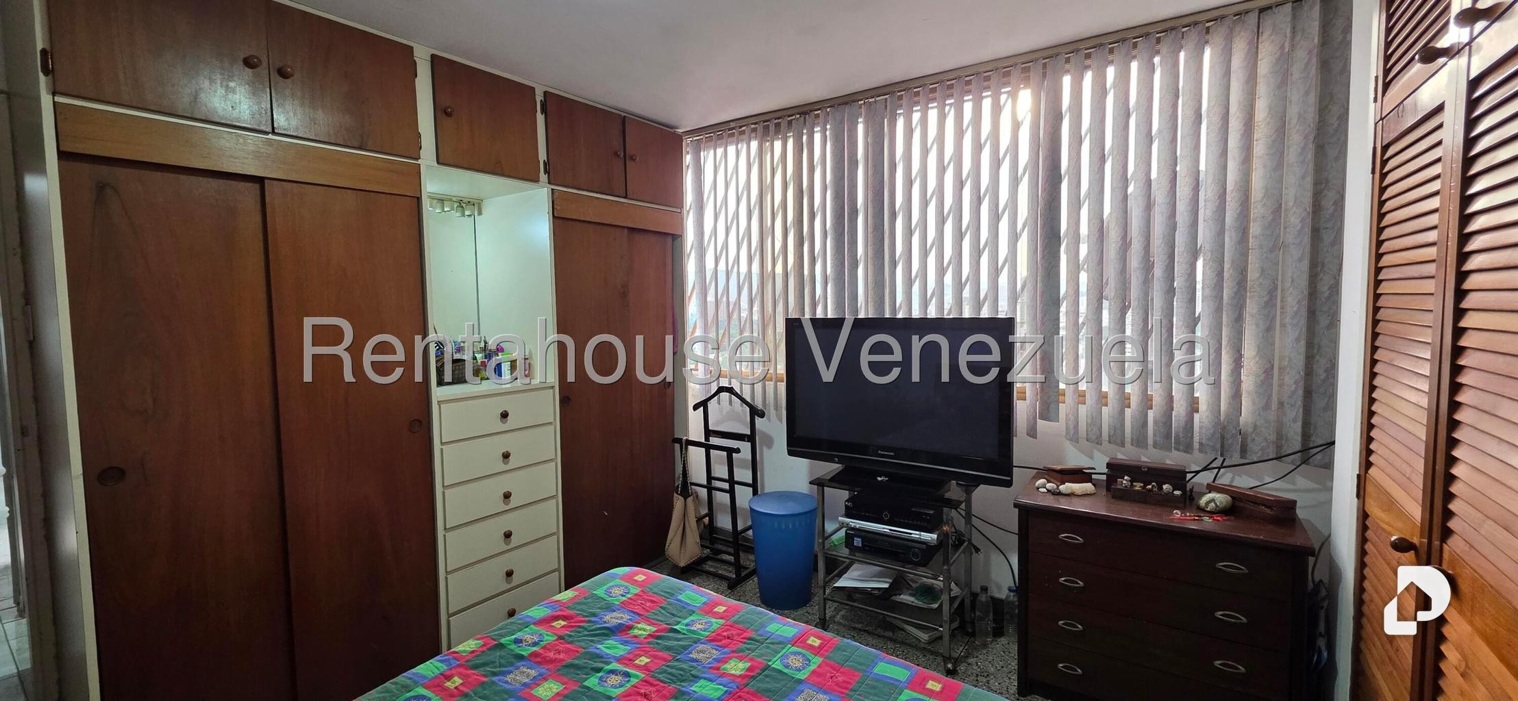 Apartamento en Colinas de Los Chaguaramos, Caracas – 8