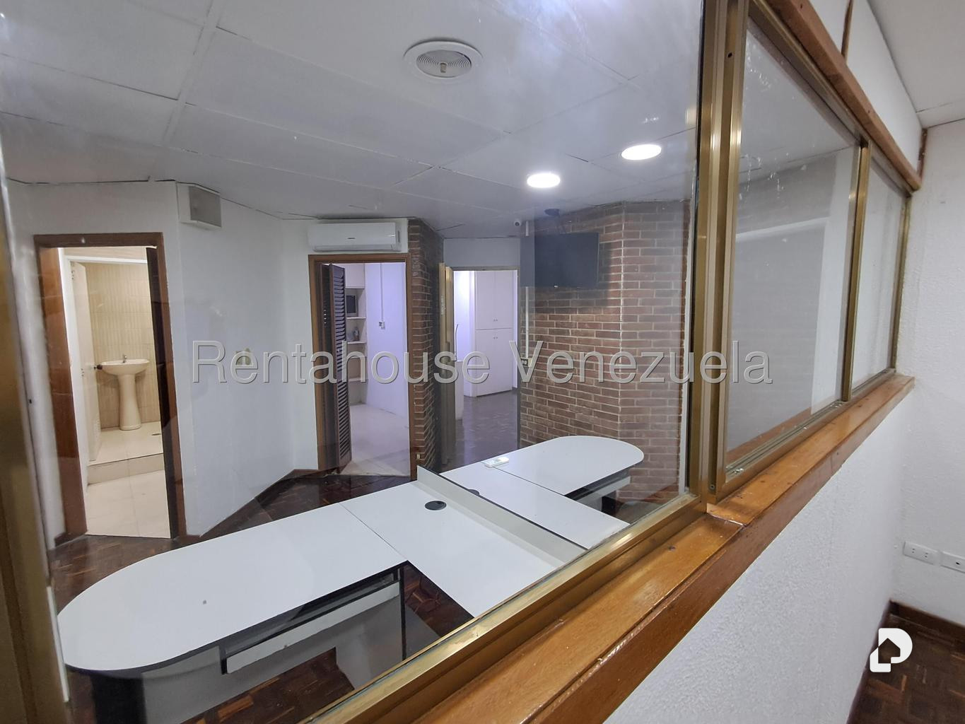 Oficina en La California Norte, Caracas – 17