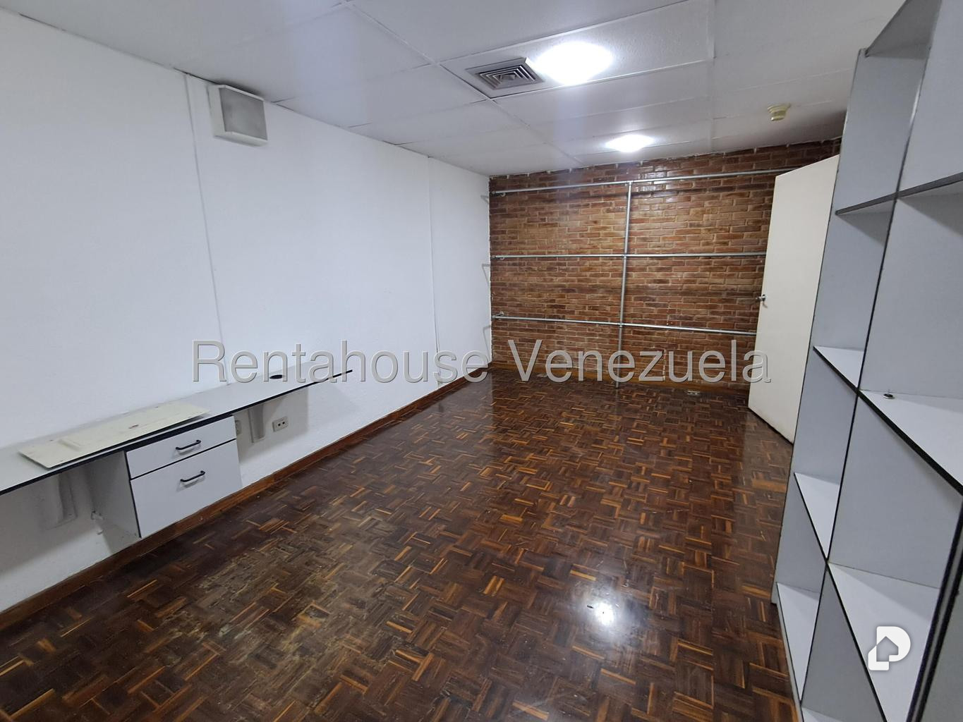 Oficina en La California Norte, Caracas – 20