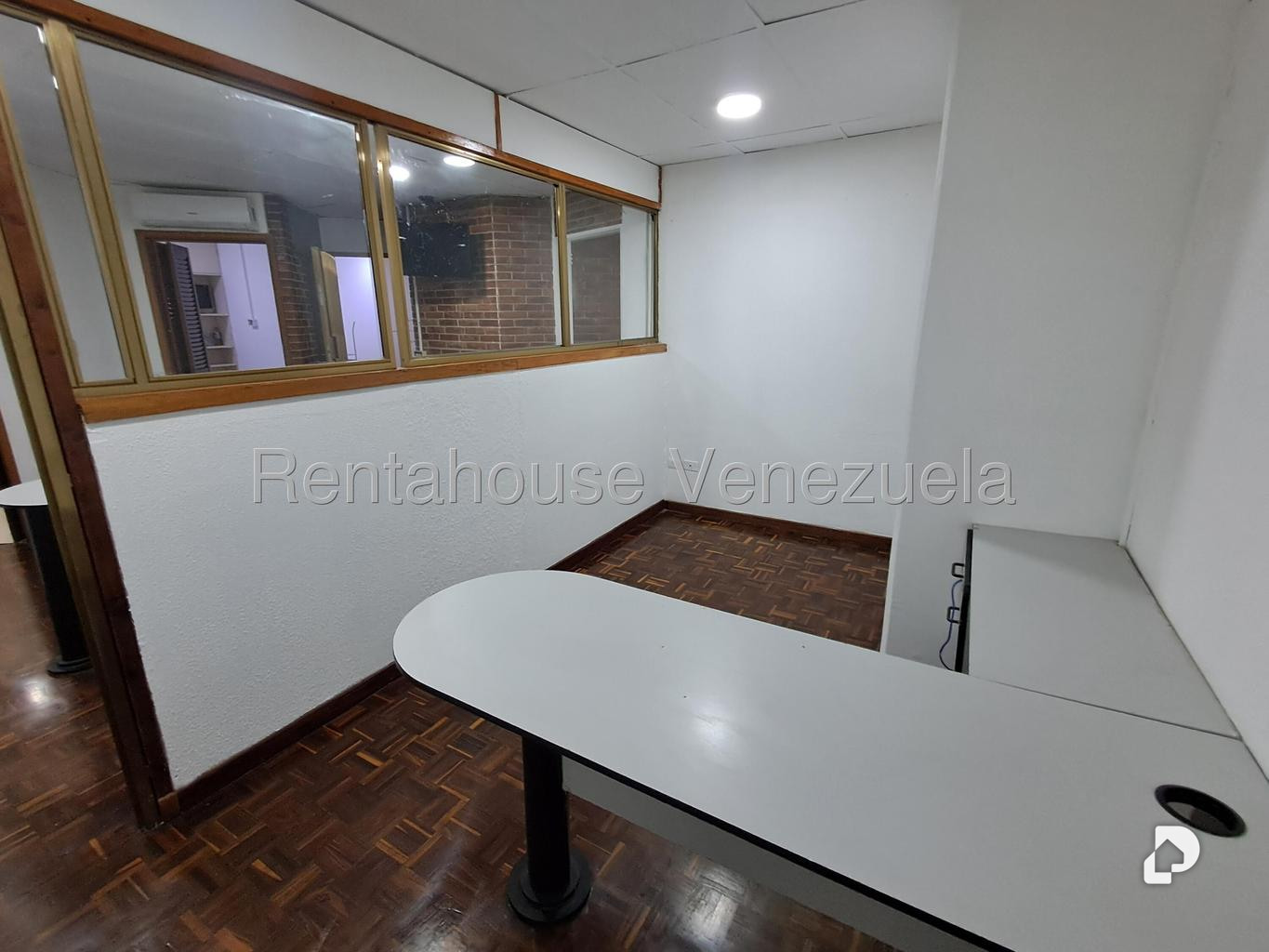 Oficina en La California Norte, Caracas – 16