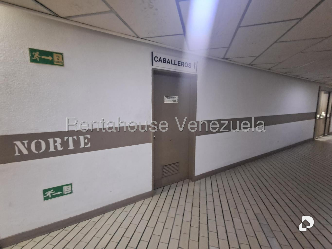 Oficina en La California Norte, Caracas – 26