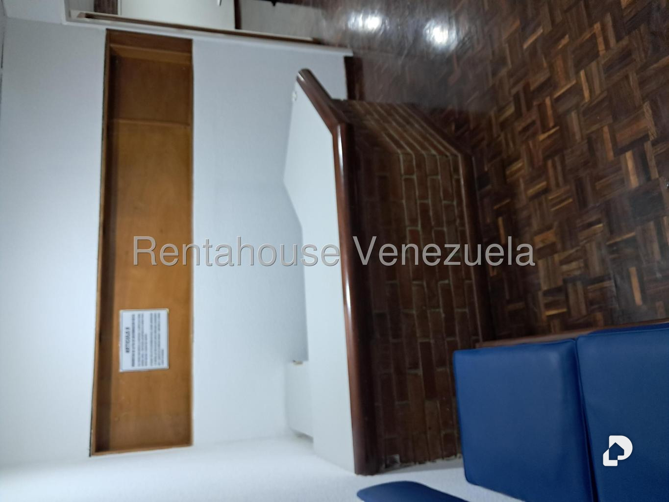 Oficina en La California Norte, Caracas – 25