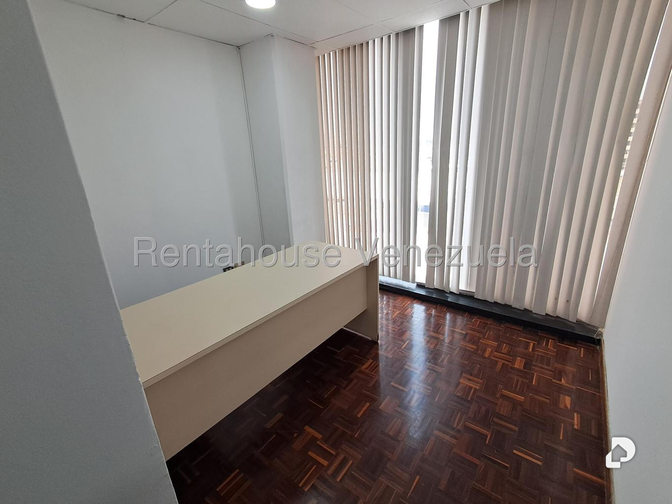 Oficina en La California Norte, Caracas – 6