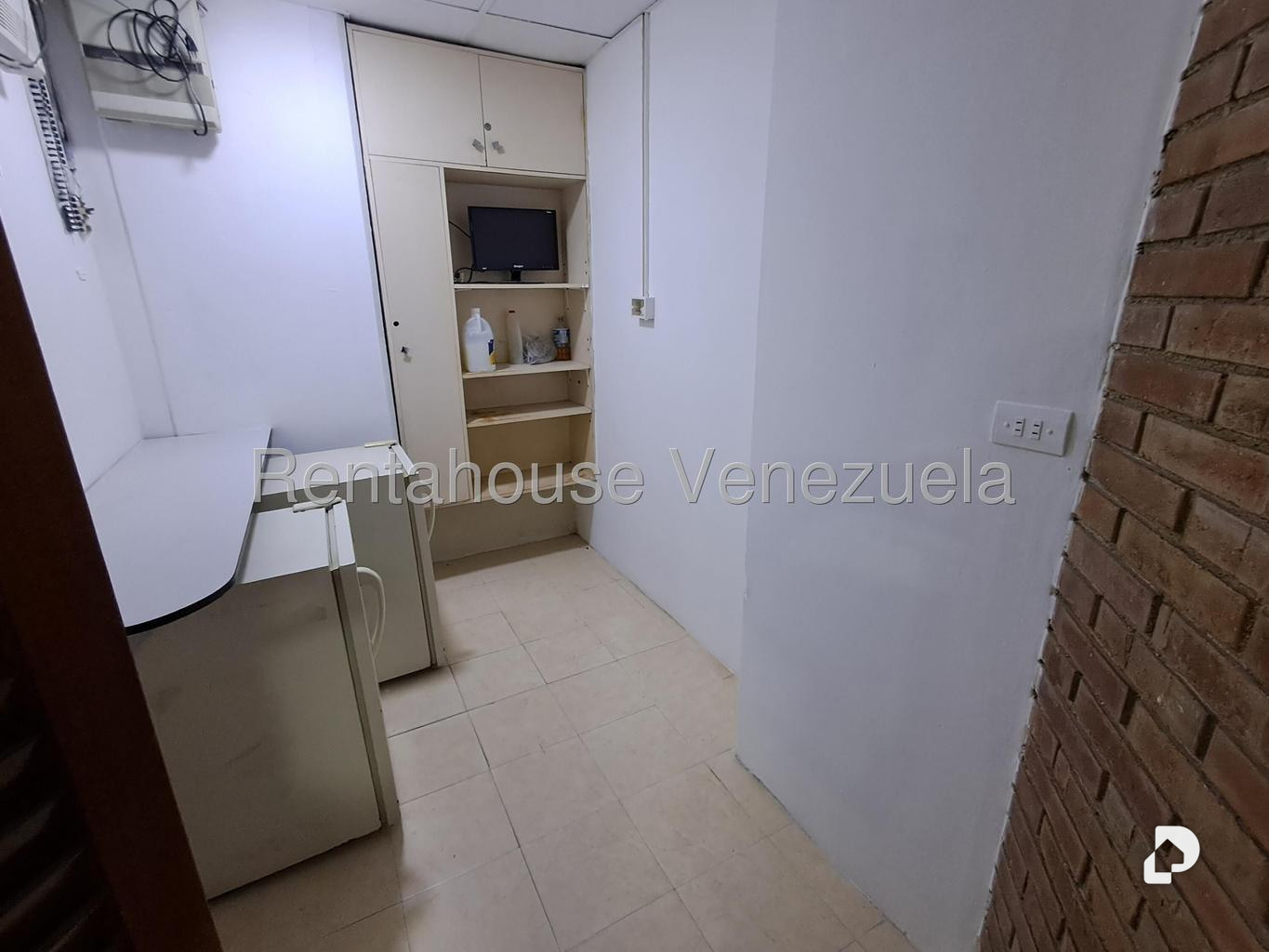 Oficina en La California Norte, Caracas – 21