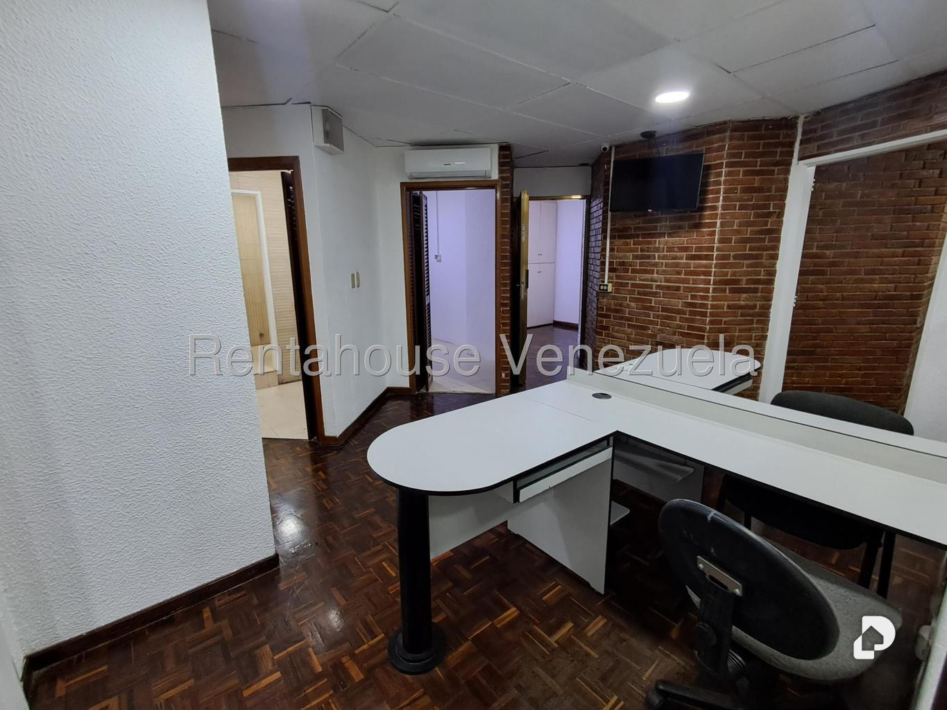Oficina en La California Norte, Caracas – 18