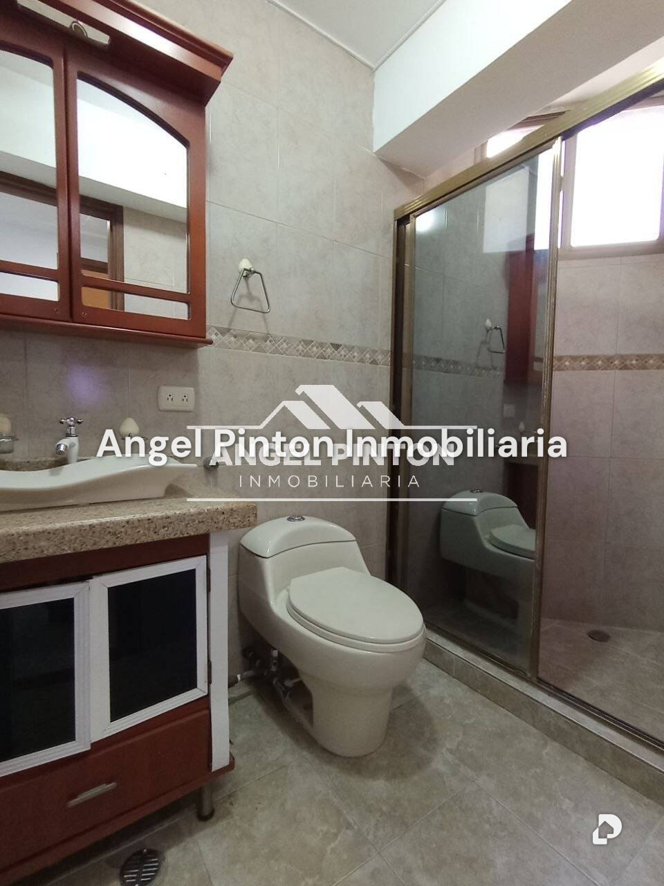Apartamento en Santa María, Maracaibo – 13