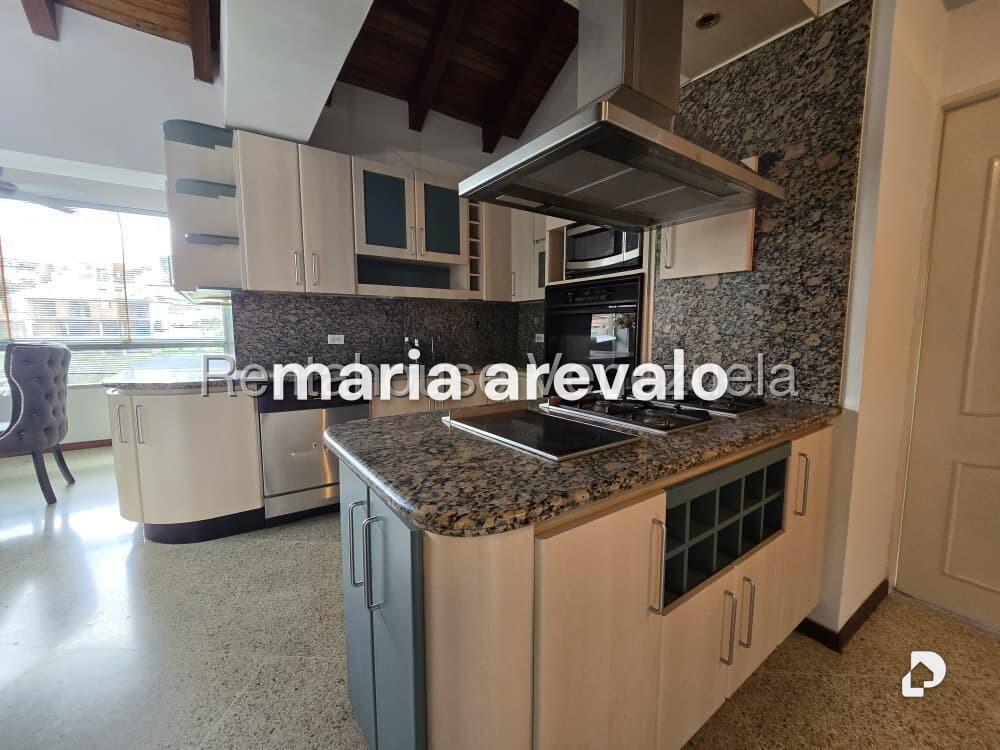 Apartamento en Cumbres de Curumo, Caracas – 9