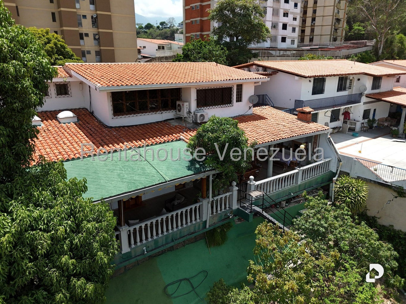 Casa en Colinas de Santa Mónica, Caracas – 1