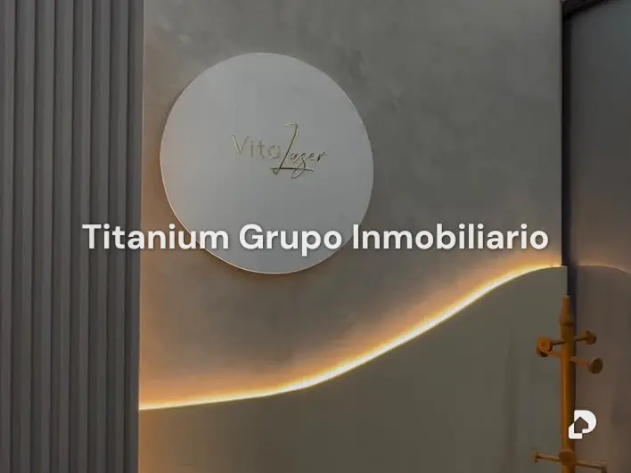 Local comercial en Parroquia Urbana San José, Valencia – 4