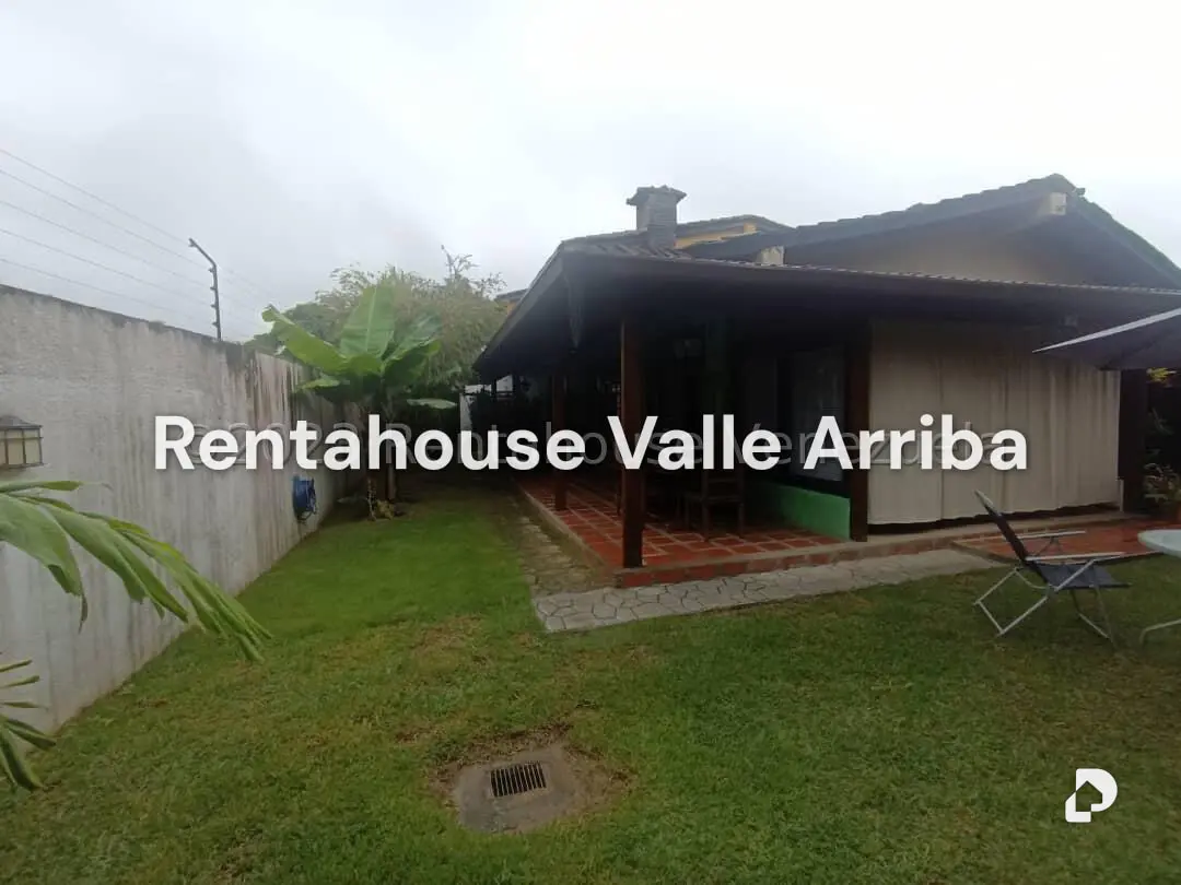 Casa en La Lagunita Country Club, Caracas – 24