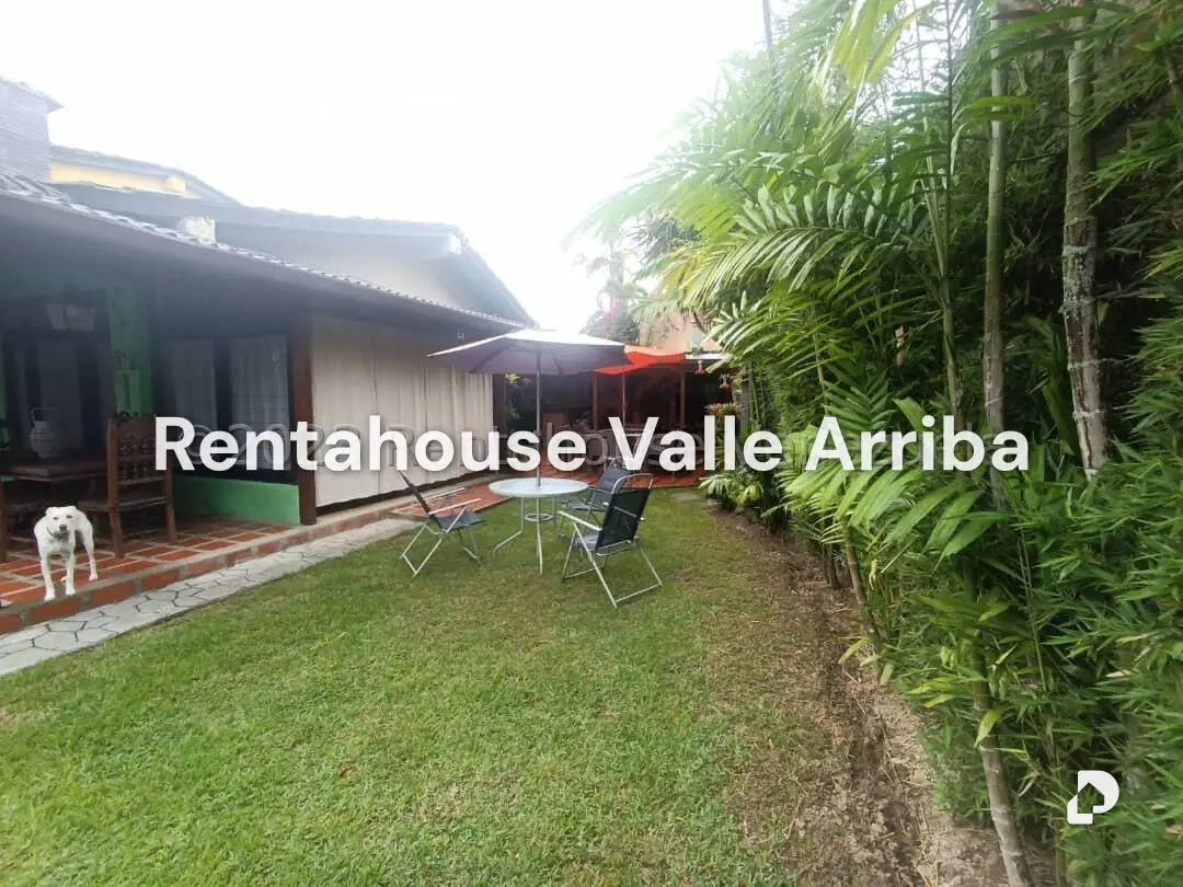 Casa en La Lagunita Country Club, Caracas – 23