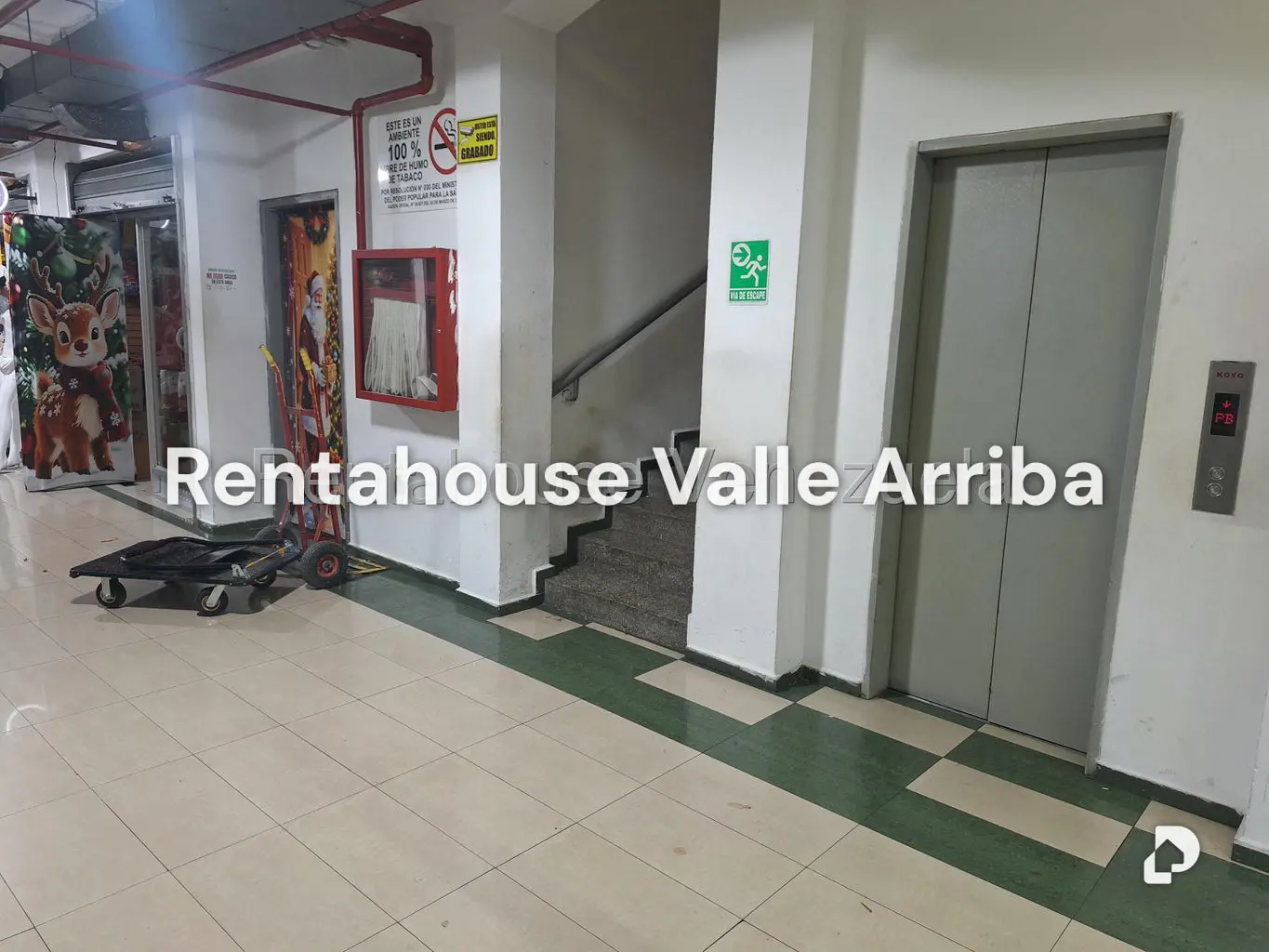Local comercial en Parroquia La Candelaria, Caracas – 6