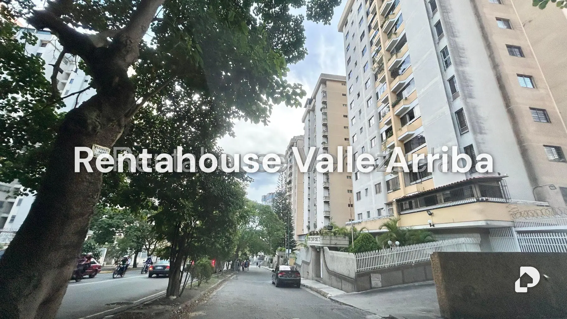 Apartamento en Lomas del Avila, Caracas – 1