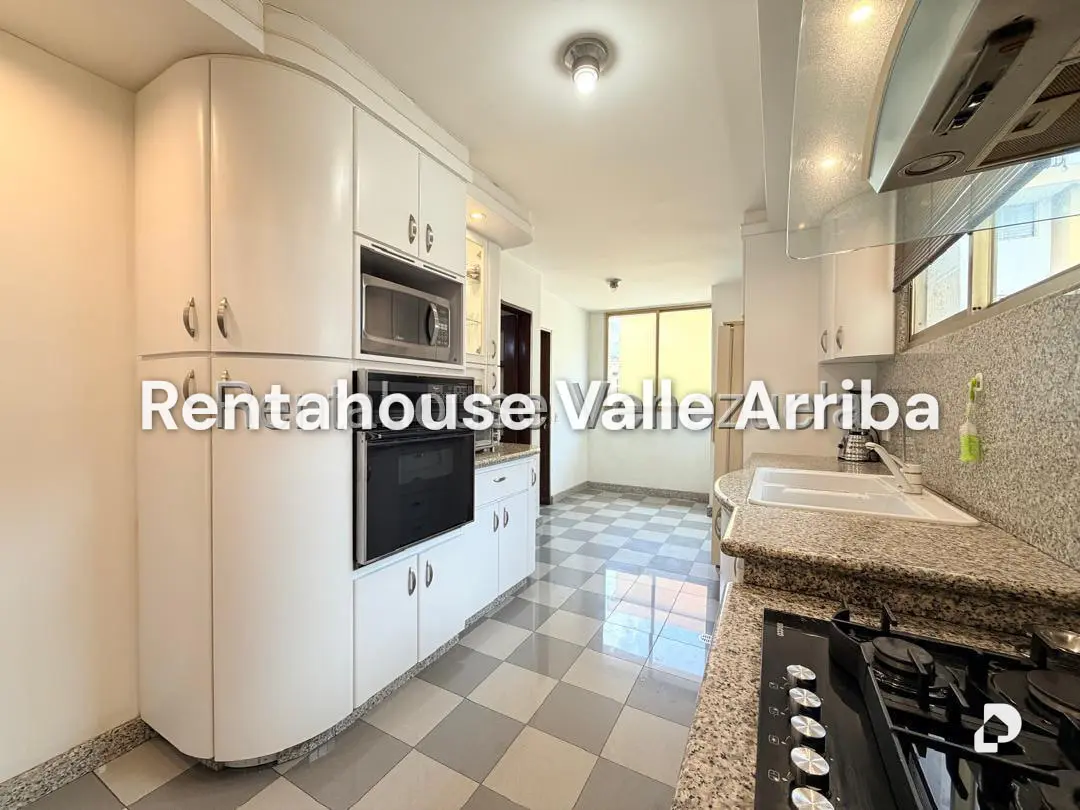 Apartamento en Lomas del Avila, Caracas – 10