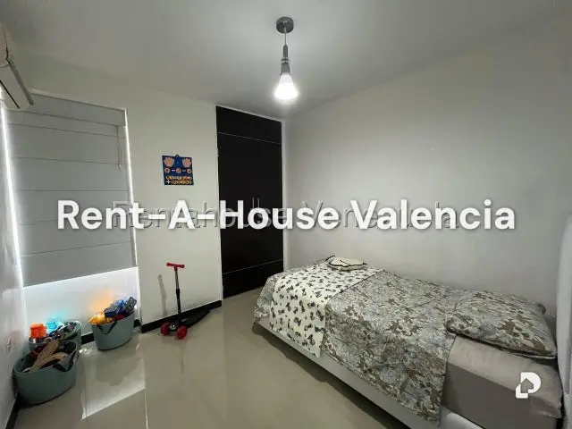 Apartamento en Parroquia Urbana San José, Valencia – 11