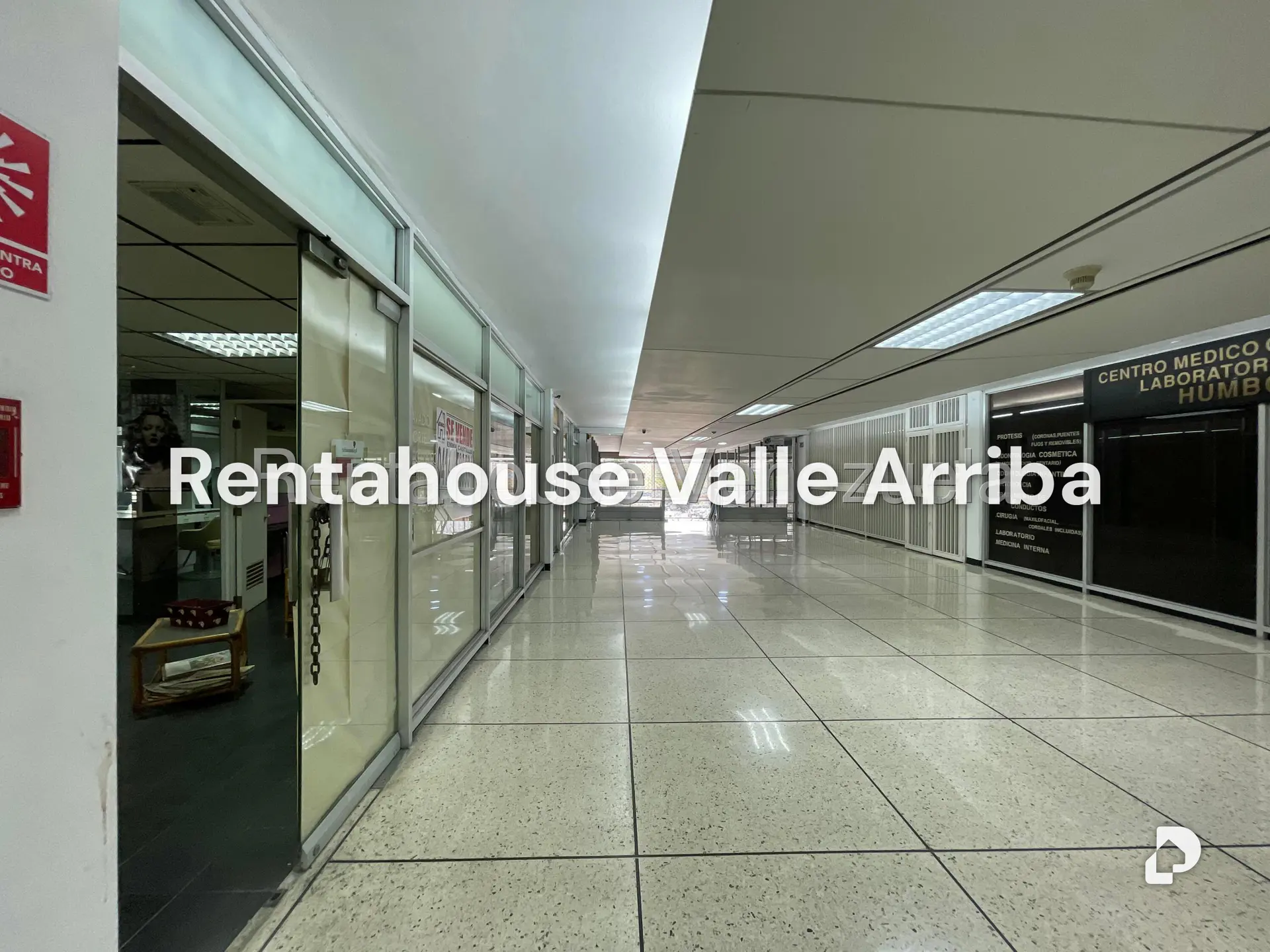 Local comercial en Prados del Este, Caracas – 23
