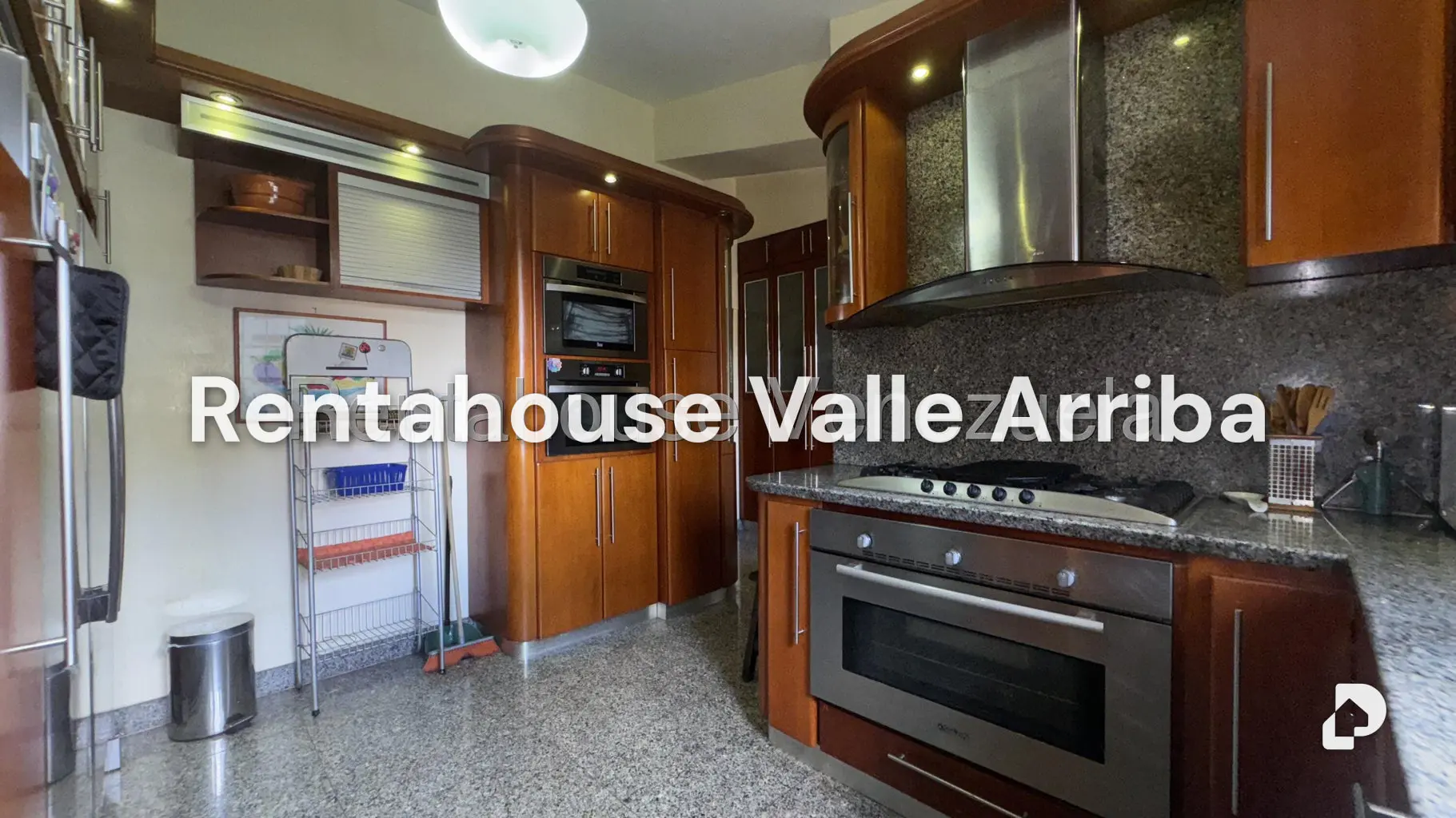 Apartamento en Lomas del Avila, Caracas – 11