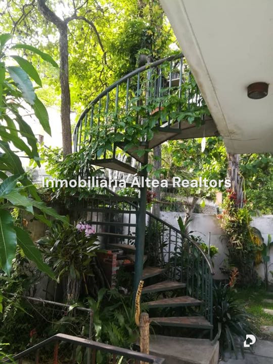 Casa en Los Palos Grandes, Caracas – 14