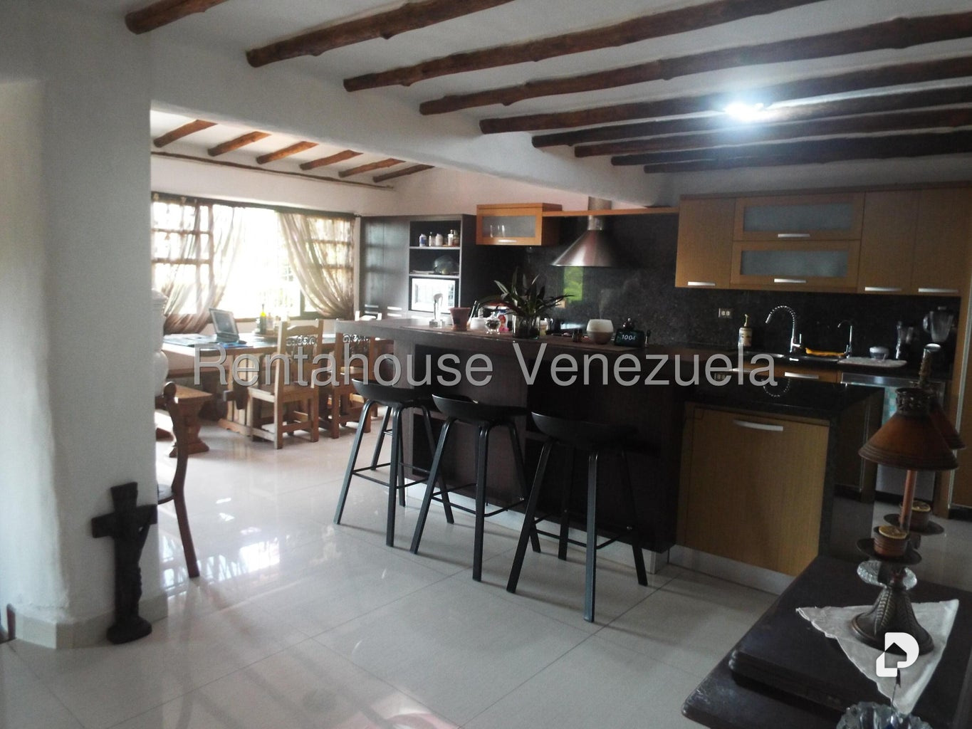 Casa en Loma Larga, Caracas – 14